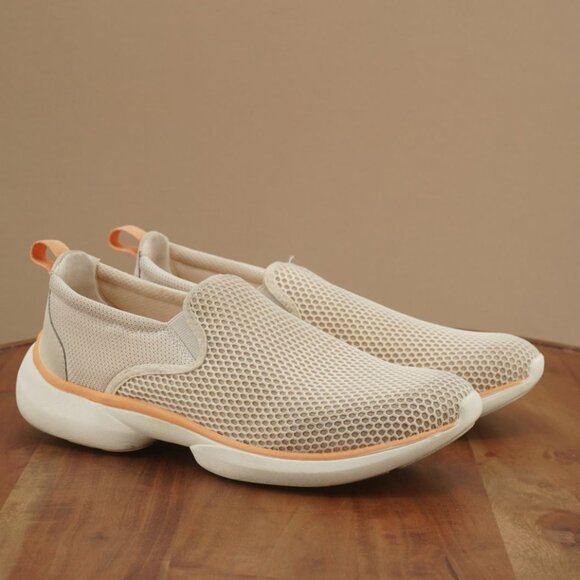 i6-6 Vionic Zeta Womens Sneakers Slip On Shoes Beige Mesh Casual Size 9 - Picture 1 of 9